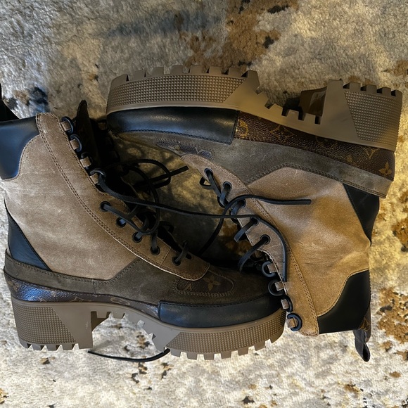 Louis Vuitton Laureate Platform Desert Boot (EU 42) - Picture 2 of 9